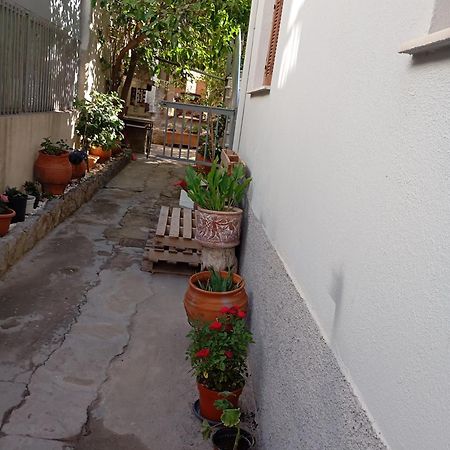 Katerina'S Apartment Epidaurus Bagian luar foto